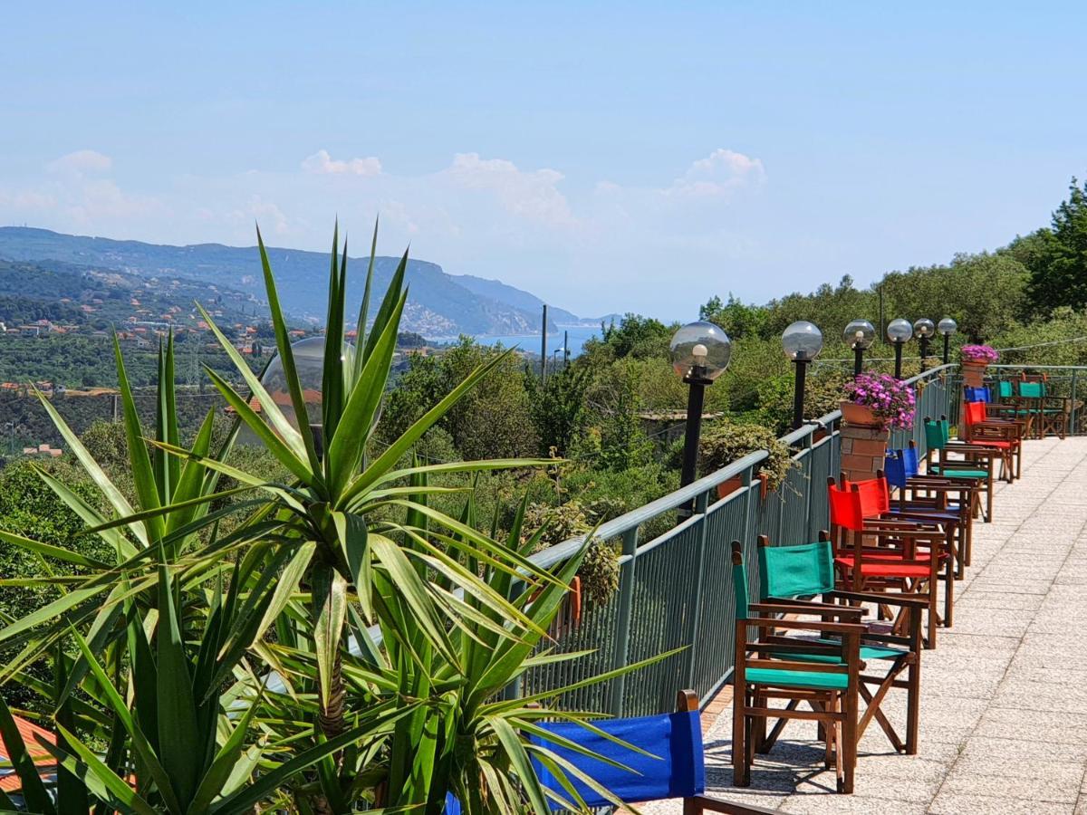 Agriturismo Monte Acuto - Natura, Mare & Relax In Piscina Toirano Extérieur photo