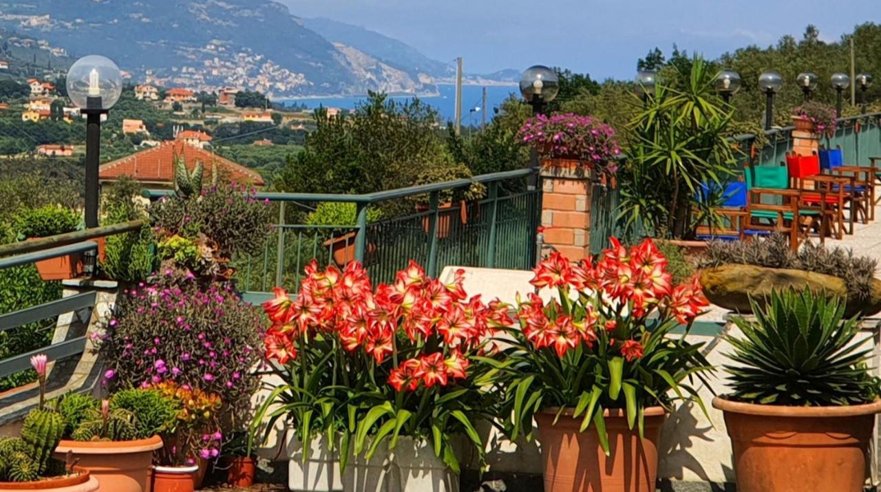Agriturismo Monte Acuto - Natura, Mare & Relax In Piscina Toirano Extérieur photo