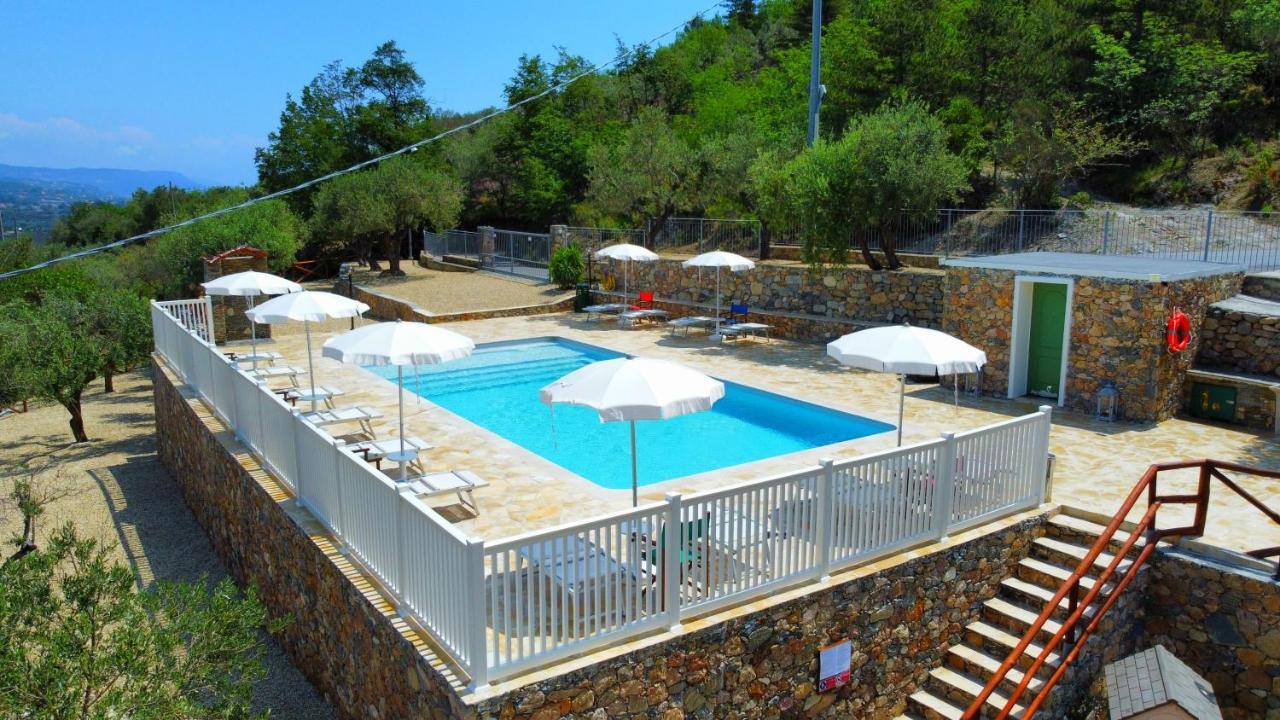 Agriturismo Monte Acuto - Natura, Mare & Relax In Piscina Toirano Extérieur photo