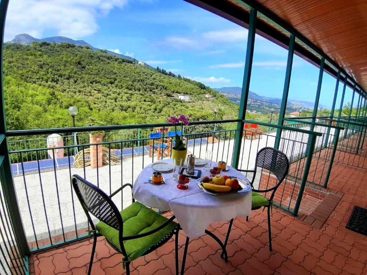 Agriturismo Monte Acuto - Natura, Mare & Relax In Piscina Toirano Extérieur photo